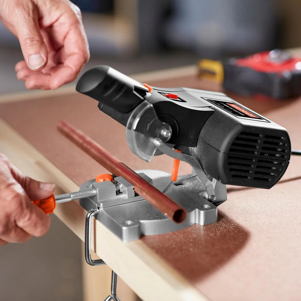 mini cut-off saw